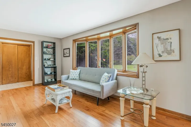 229 Lambertville Hopewell Rd Hopewell, NJ 08525