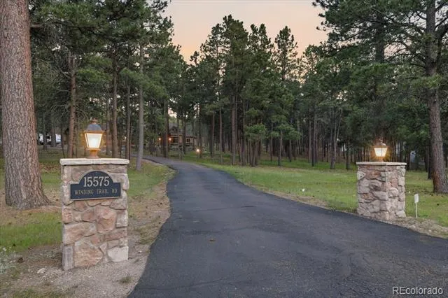 15575 Winding Trail Road Colorado Springs, CO 80908