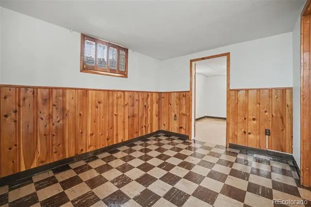 6644 S Penrose Court Centennial, CO 80121