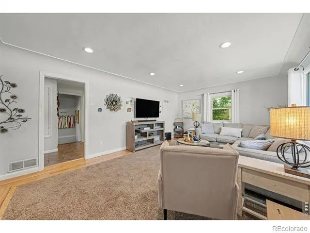 853 E 7th Street Loveland, CO 80537