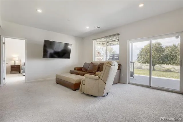 21037 E Nichols Aurora, CO 80016