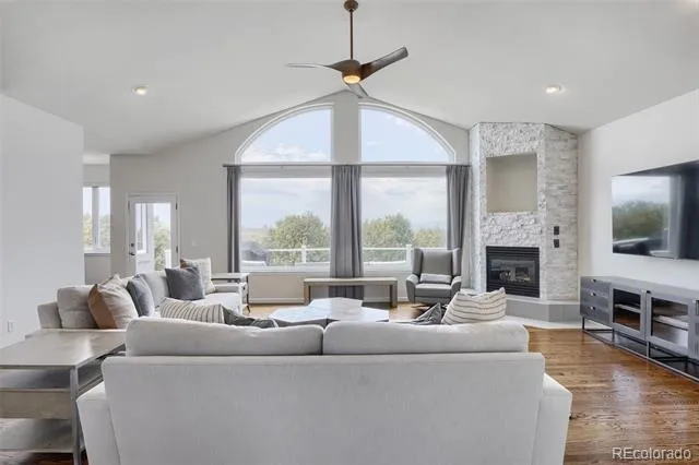 21037 E Nichols Aurora, CO 80016