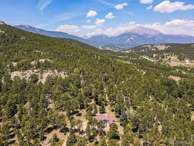 221 Rockledge Circle Lyons, CO 80540