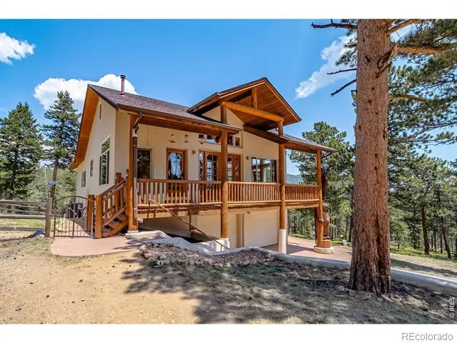 221 Rockledge Circle Lyons, CO 80540