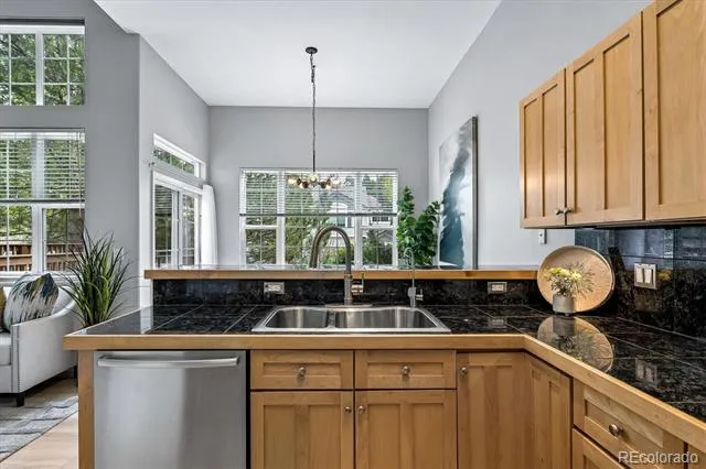 1385 S Ulster Street Denver, CO 80231