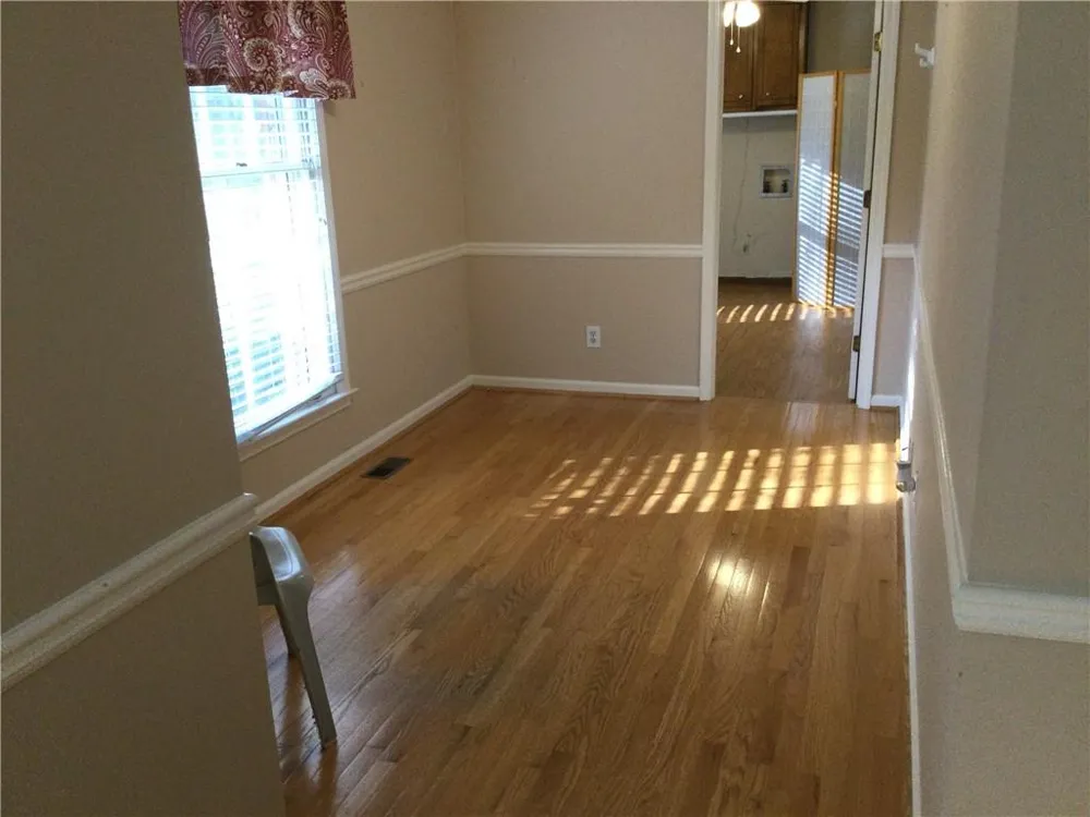 1368 BRANCHWOOD DRIVE Snellville, GA 30078