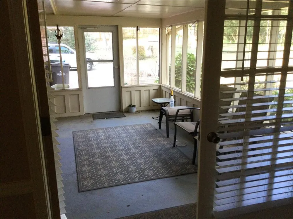 1368 BRANCHWOOD DRIVE Snellville, GA 30078