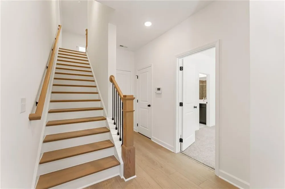 1927 Deco Drive Kennesaw, GA 30144