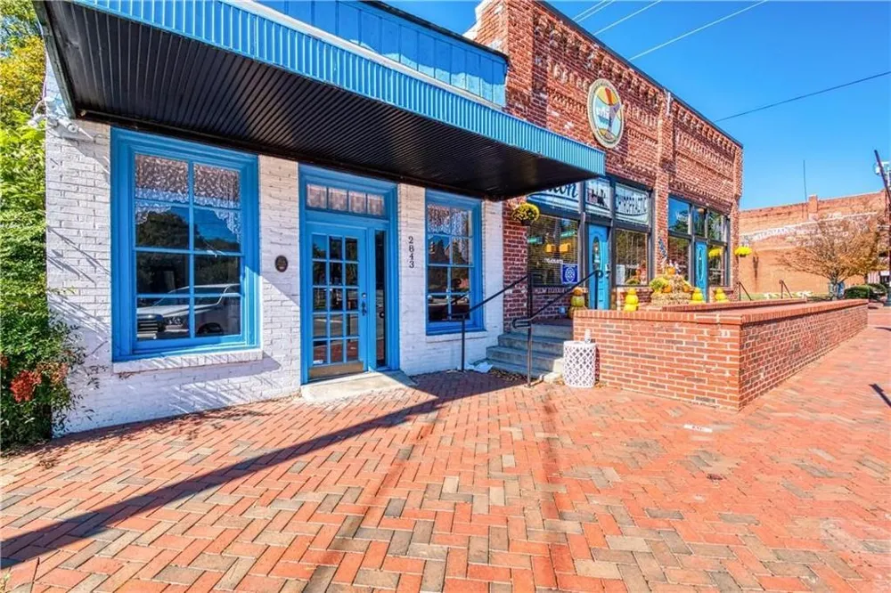 1927 Deco Drive Kennesaw, GA 30144