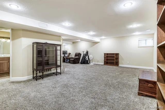 9062 Woodland Drive Littleton, CO 80126