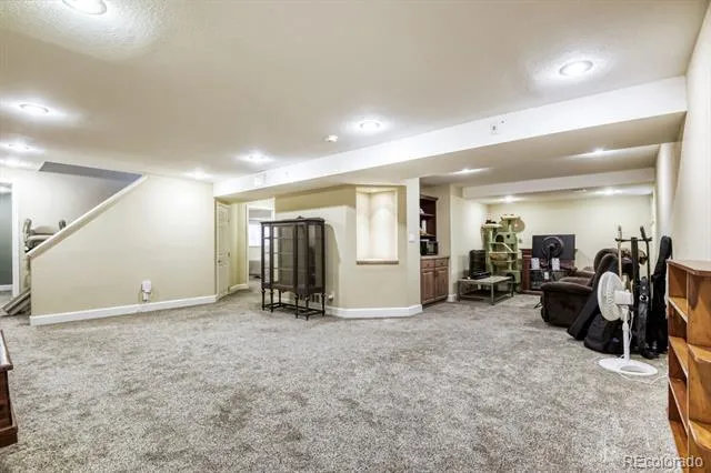 9062 Woodland Drive Littleton, CO 80126