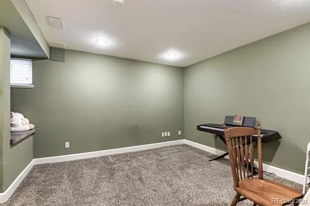 9062 Woodland Drive Littleton, CO 80126