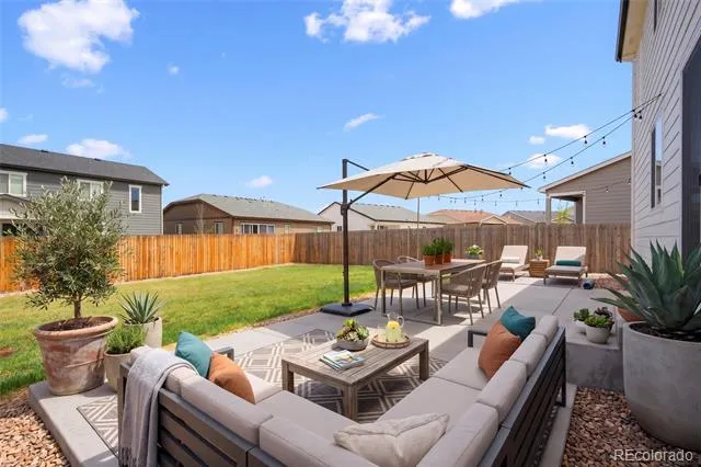6318 Vista Cliff Loop Castle Rock, CO 80104