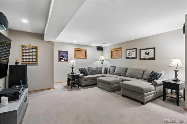 2366 Wynterbrook Drive Highlands Ranch, CO 80126
