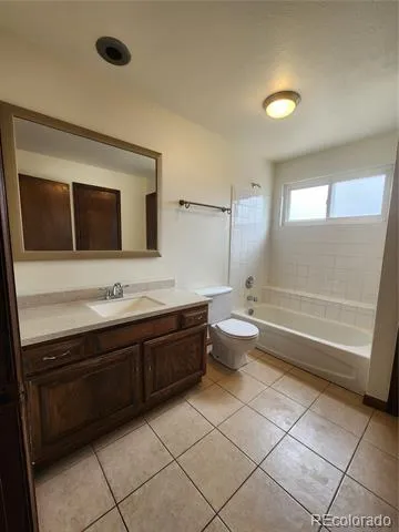 5852 W 75th Place Arvada, CO 80003