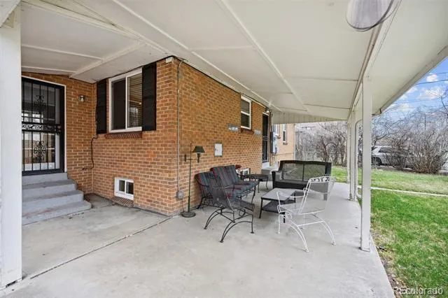 754 Krameria Street Denver, CO 80220