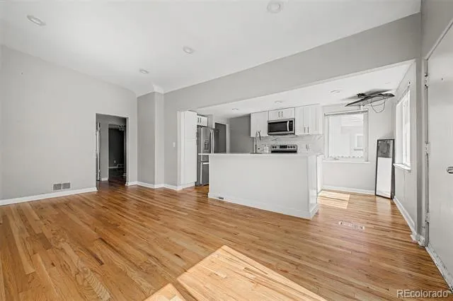 3505 Elizabeth Street Denver, CO 80205