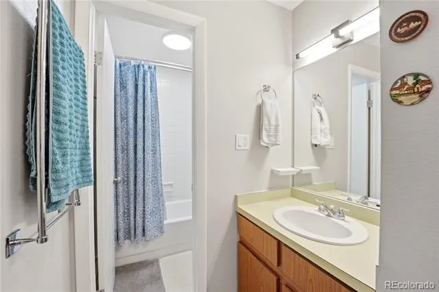 5995 E Iliff Avenue #214 Denver, CO 80222