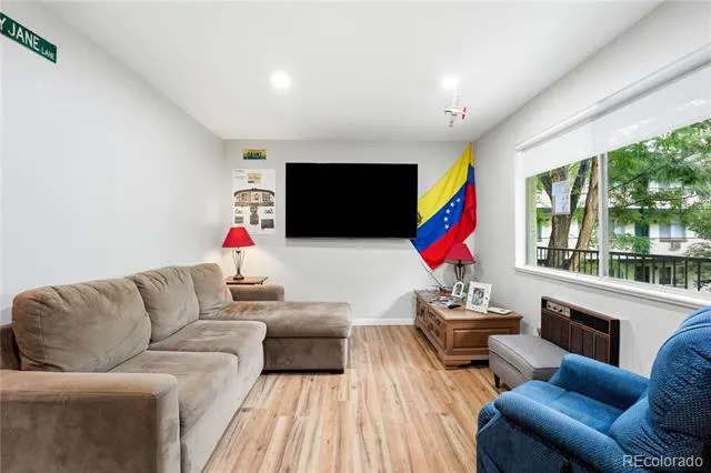 5995 E Iliff Avenue #214 Denver, CO 80222