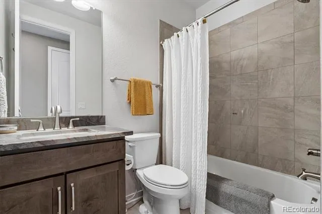 11933 Skyview Lane Broomfield, CO 80021