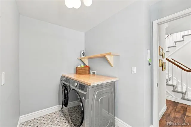 7569 S Ivanhoe Way Englewood, CO 80112