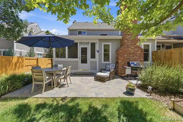 7569 S Ivanhoe Way Englewood, CO 80112