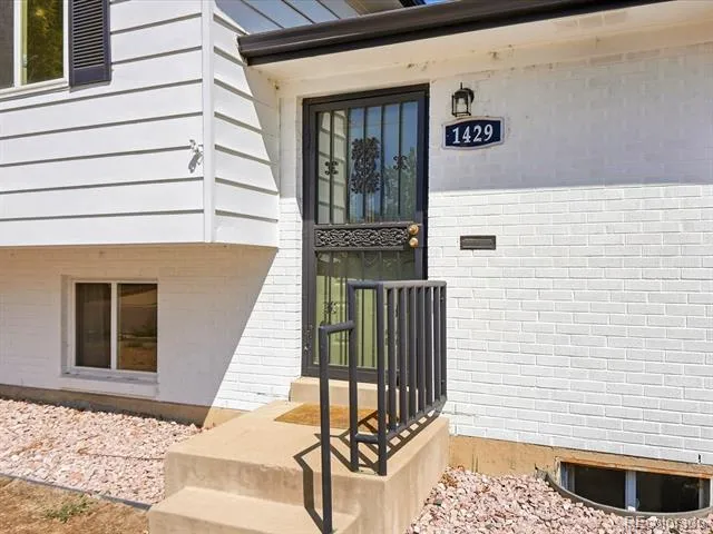 1429 Dean Drive Northglenn, CO 80233
