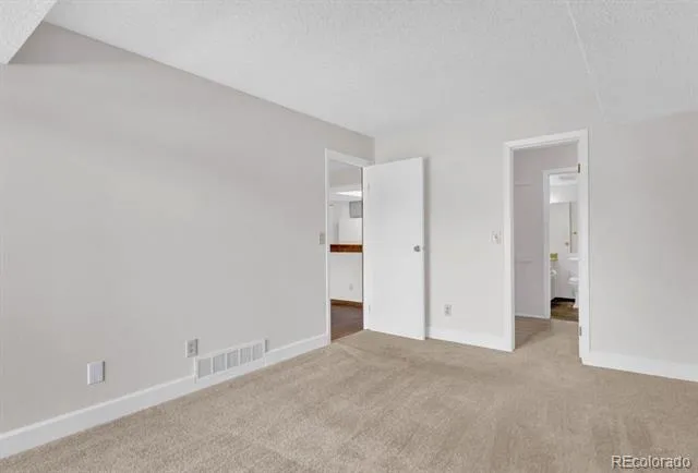 9666 Brentwood Way #203 Broomfield, CO 80021