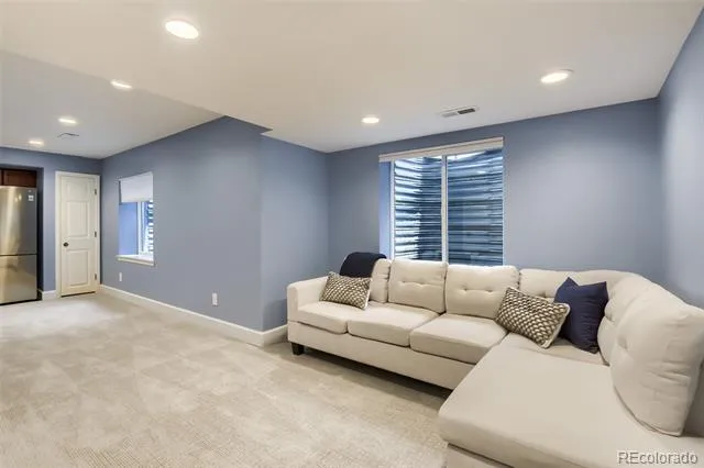 9837 Cypress Point Circle Lone Tree, CO 80124