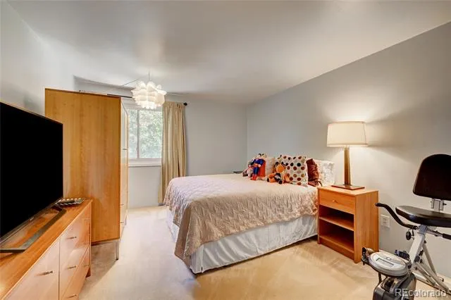 2939 S Lansing Way Aurora, CO 80014