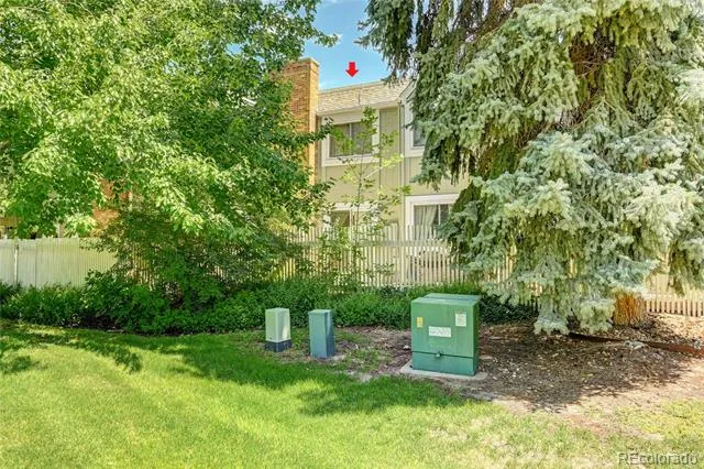 2939 S Lansing Way Aurora, CO 80014