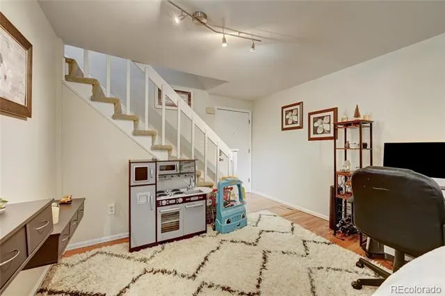 2939 S Lansing Way Aurora, CO 80014