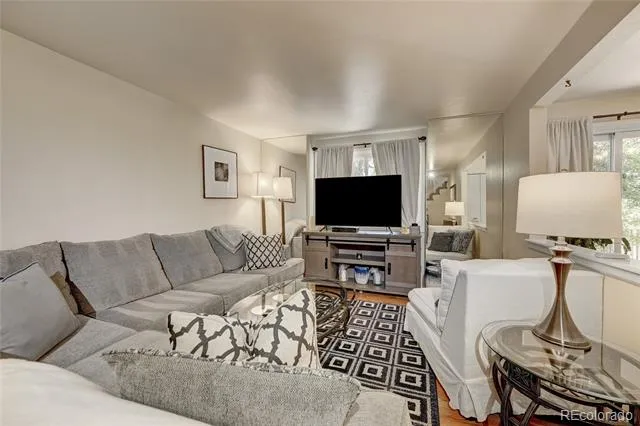 2939 S Lansing Way Aurora, CO 80014