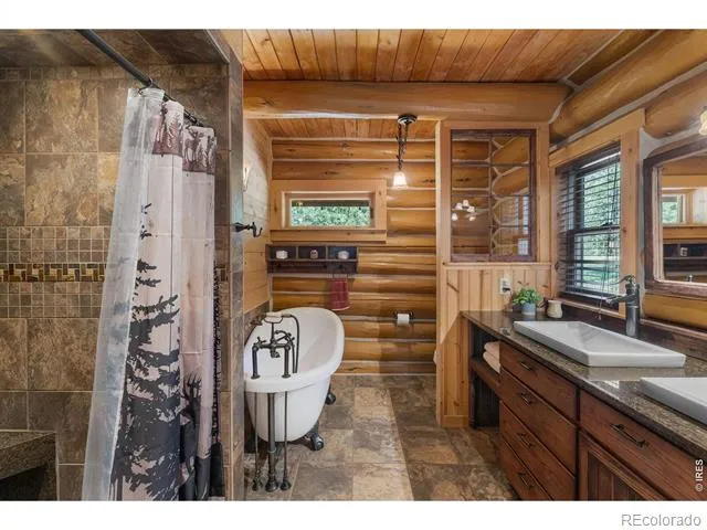28 Ute Crossing Court Lyons, CO 80540