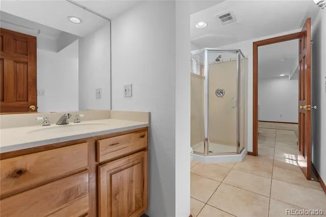 962 S Holly Street Denver, CO 80246