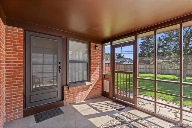 962 S Holly Street Denver, CO 80246