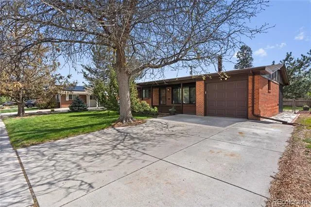 962 S Holly Street Denver, CO 80246