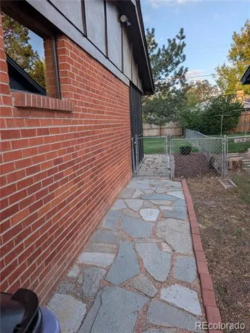 962 S Holly Street Denver, CO 80246