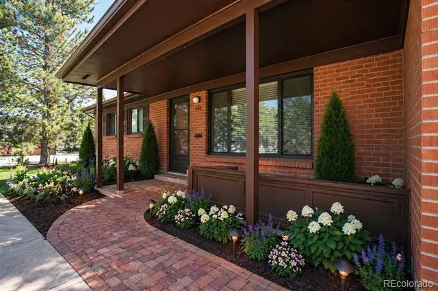 962 S Holly Street Denver, CO 80246