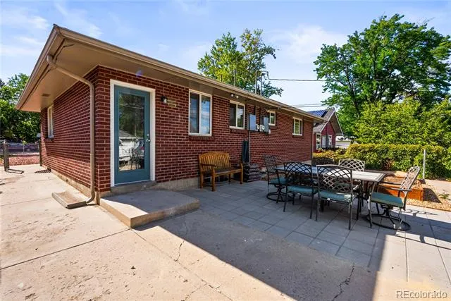 46 S Lowell Boulevard Denver, CO 80219