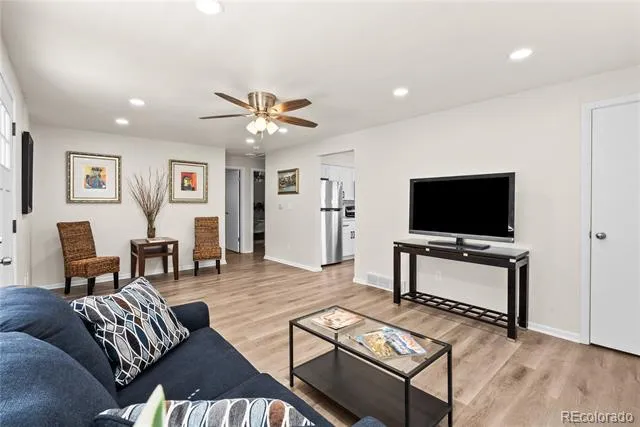 46 S Lowell Boulevard Denver, CO 80219