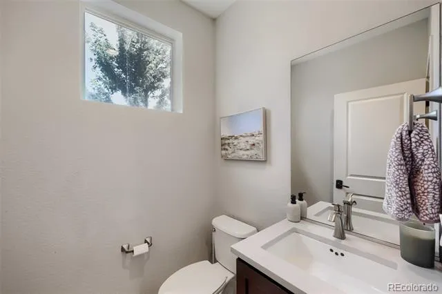 2439 S Orchard Street Lakewood, CO 80228
