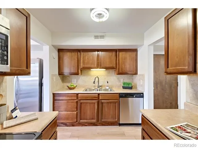 500 Manhattan Drive #D7 Boulder, CO 80303