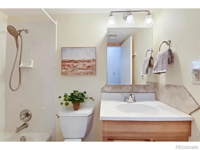500 Manhattan Drive #D7 Boulder, CO 80303