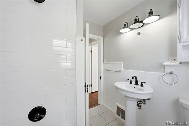1444 Willow Street Denver, CO 80220