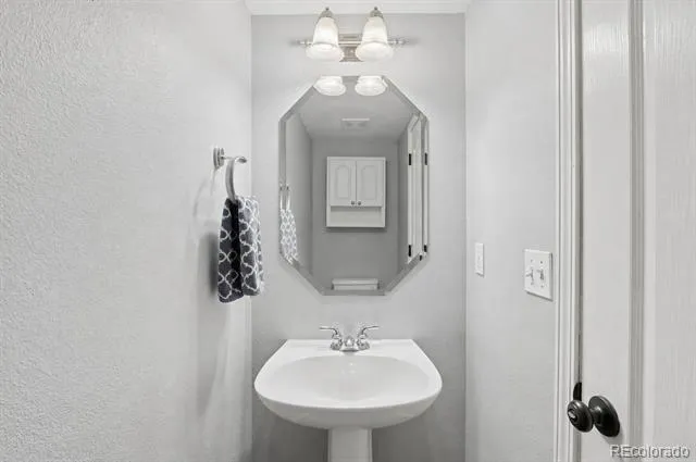 5047 Hawk Springs Drive Colorado Springs, CO 80923
