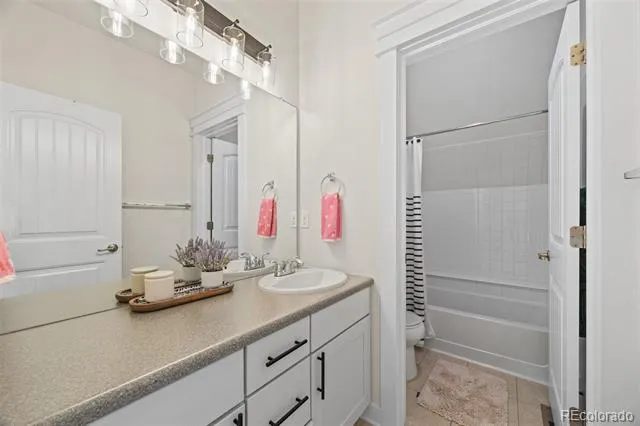 3564 Yosemite Street Denver, CO 80238
