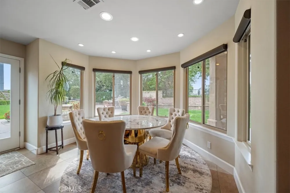 810 Fairway Vista Santa Maria, CA 93455