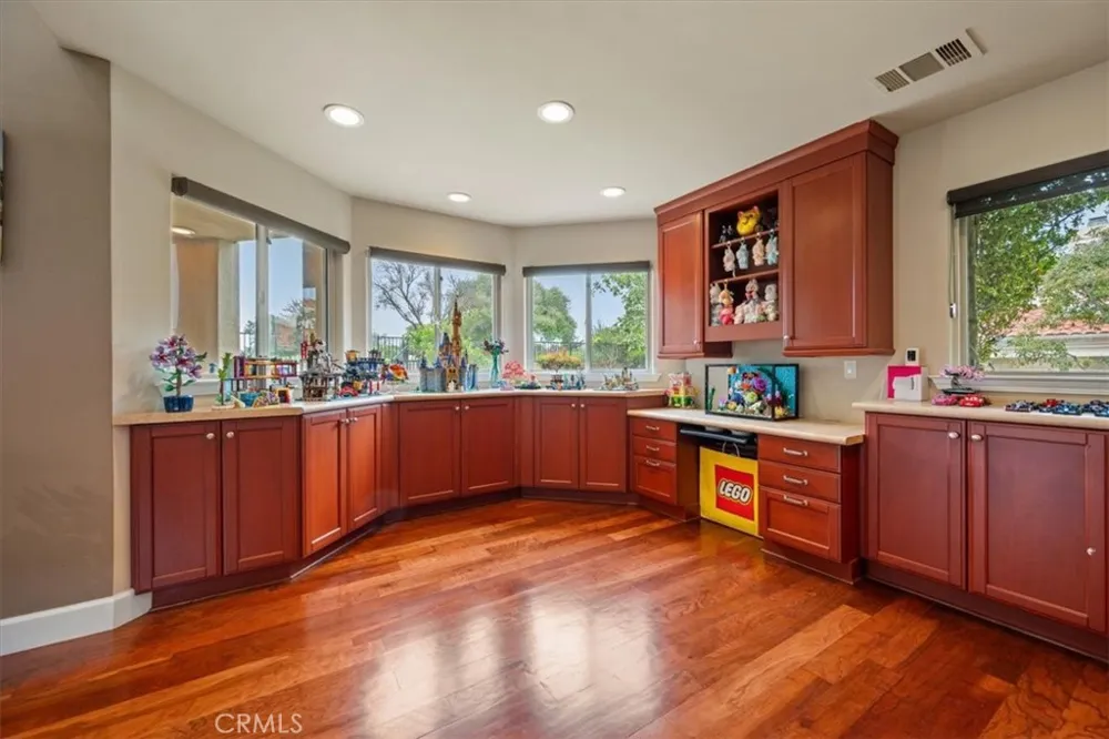 810 Fairway Vista Santa Maria, CA 93455