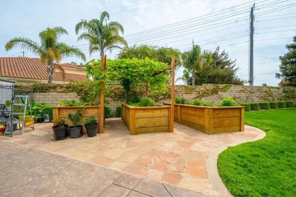 810 Fairway Vista Santa Maria, CA 93455